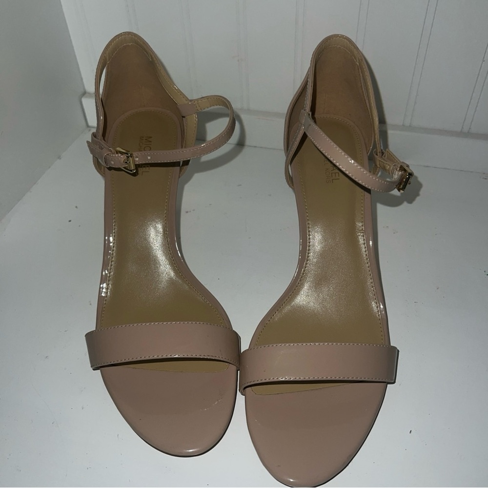 Michael Kors Women's Nude Heels